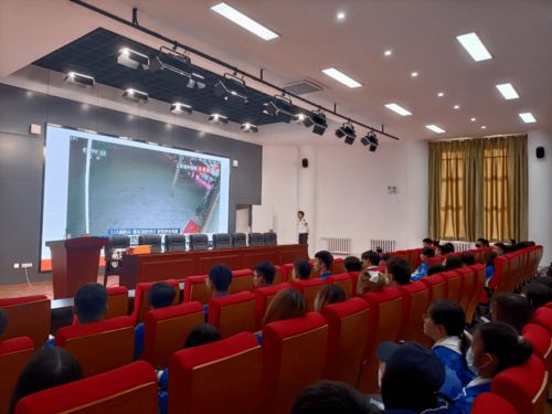 筑牢安全防線，共繪文化藍(lán)圖——人文與藝術(shù)設(shè)計(jì)系團(tuán)總支消防專題講座、演練暨文化藝術(shù)交流活動(dòng)策劃